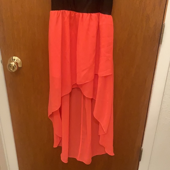 Beautiful Coolwear Dress - S - Picture 3 of 6